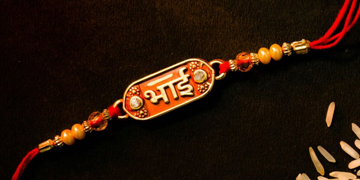 best rakhis for rakshabandhan min